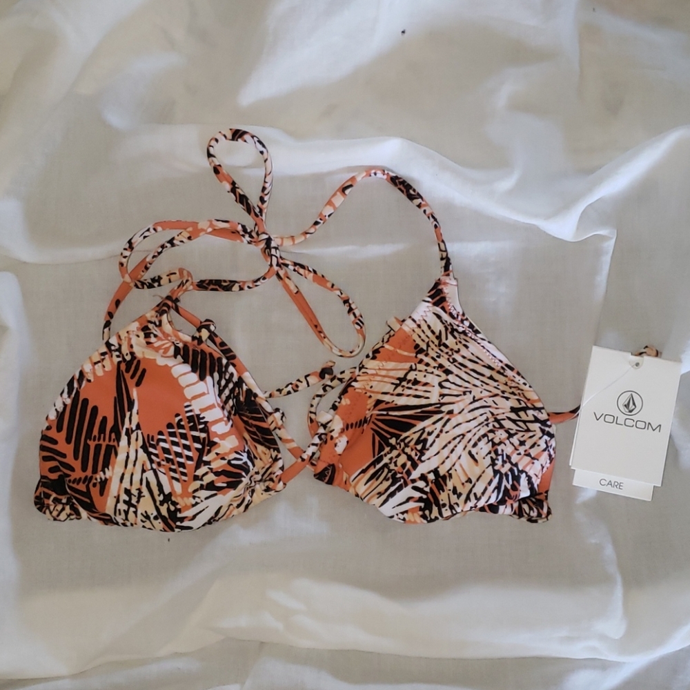 NWT Volcom Running Spirit Triangle Bikini Top
